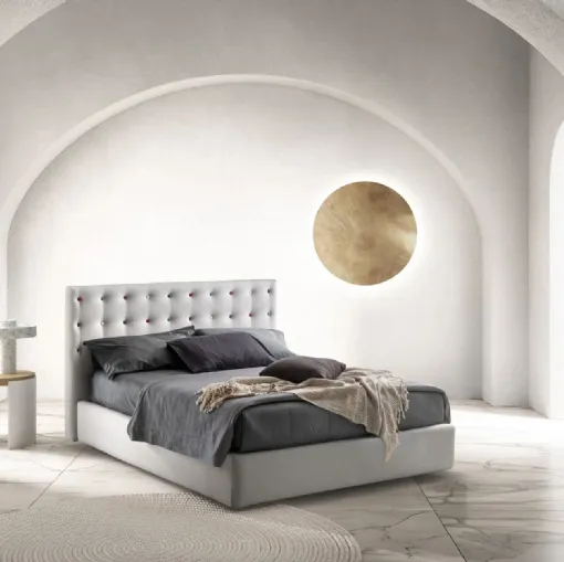 Letto in tessuto con testiera trapuntata Point di Bside