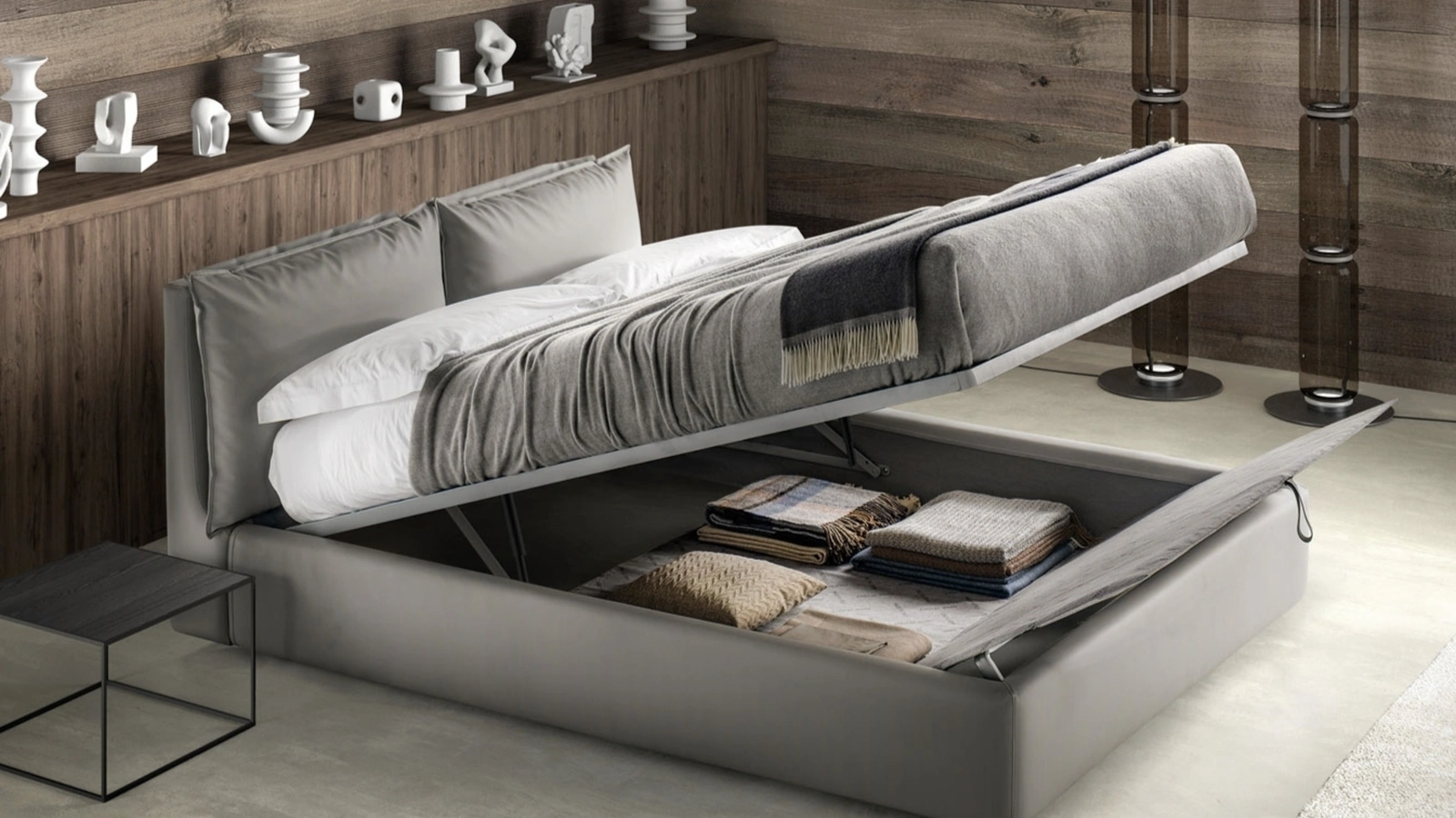 Letto in tessuto imbottito con testiera regolabile e box contenitore Quiet di Bside