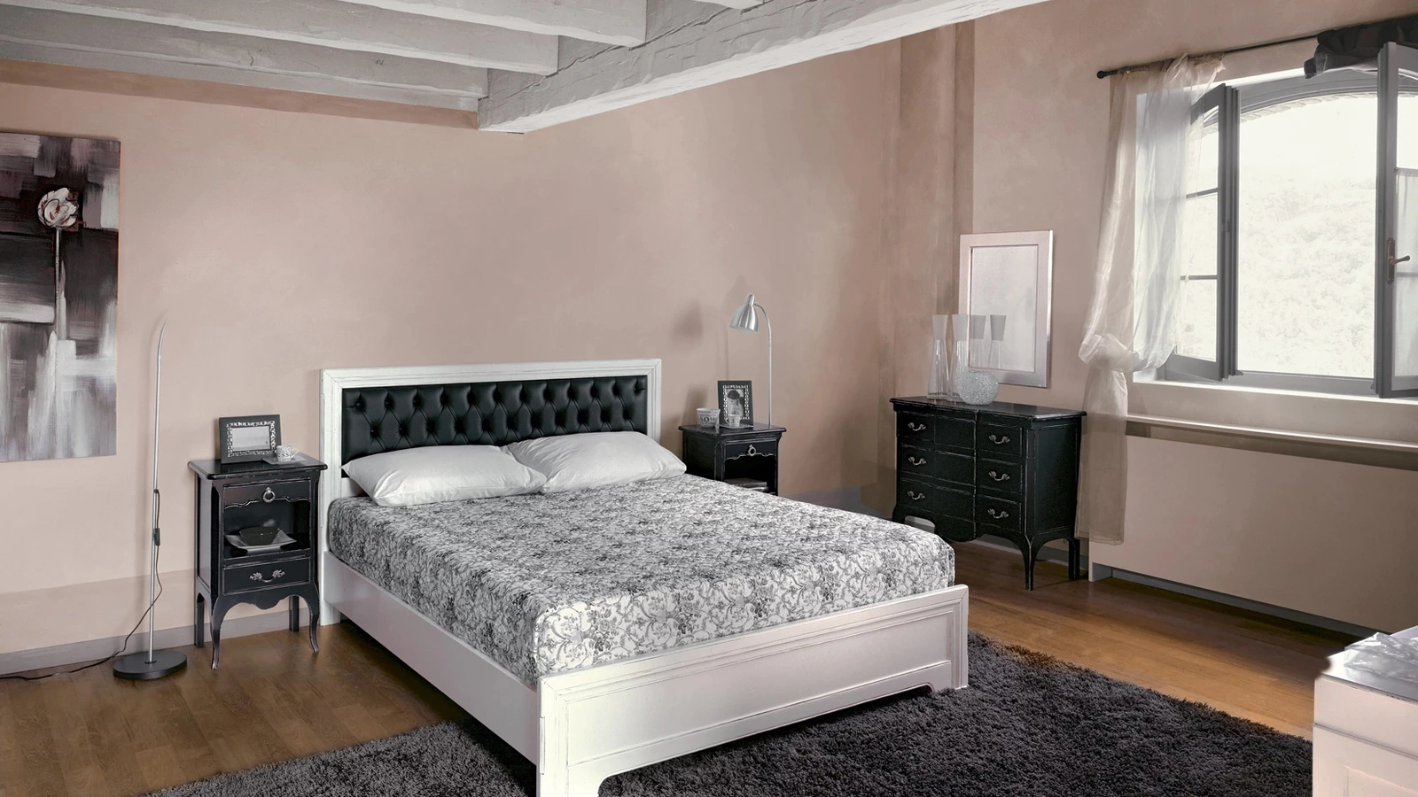 Letto in legno con testiera in pelle trapuntata Desiree di Tonin Casa