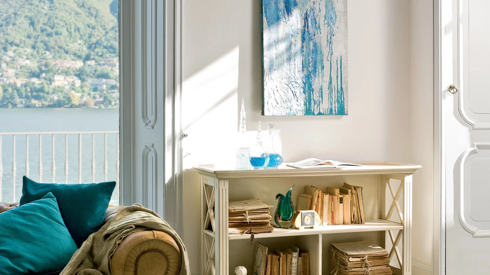 Libreria a muro Alina di Tonin Casa