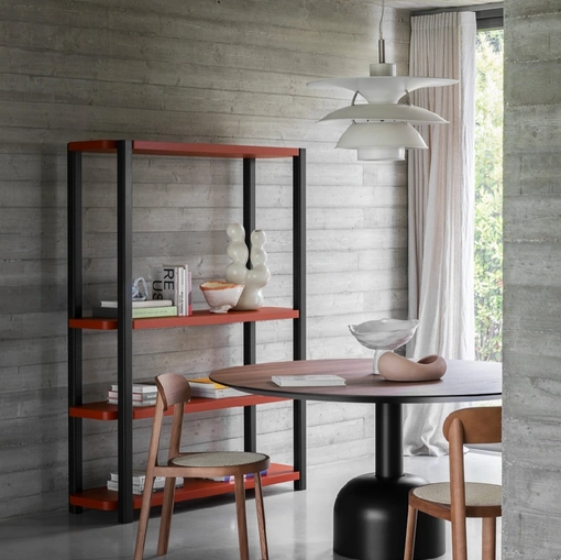 Libreria componibile Palinfrasca con ripiani in laccato opaco e struttura in Frassino Nero di Miniforms