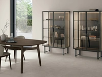 Madia Joyce con ante in vetro di Tomasella