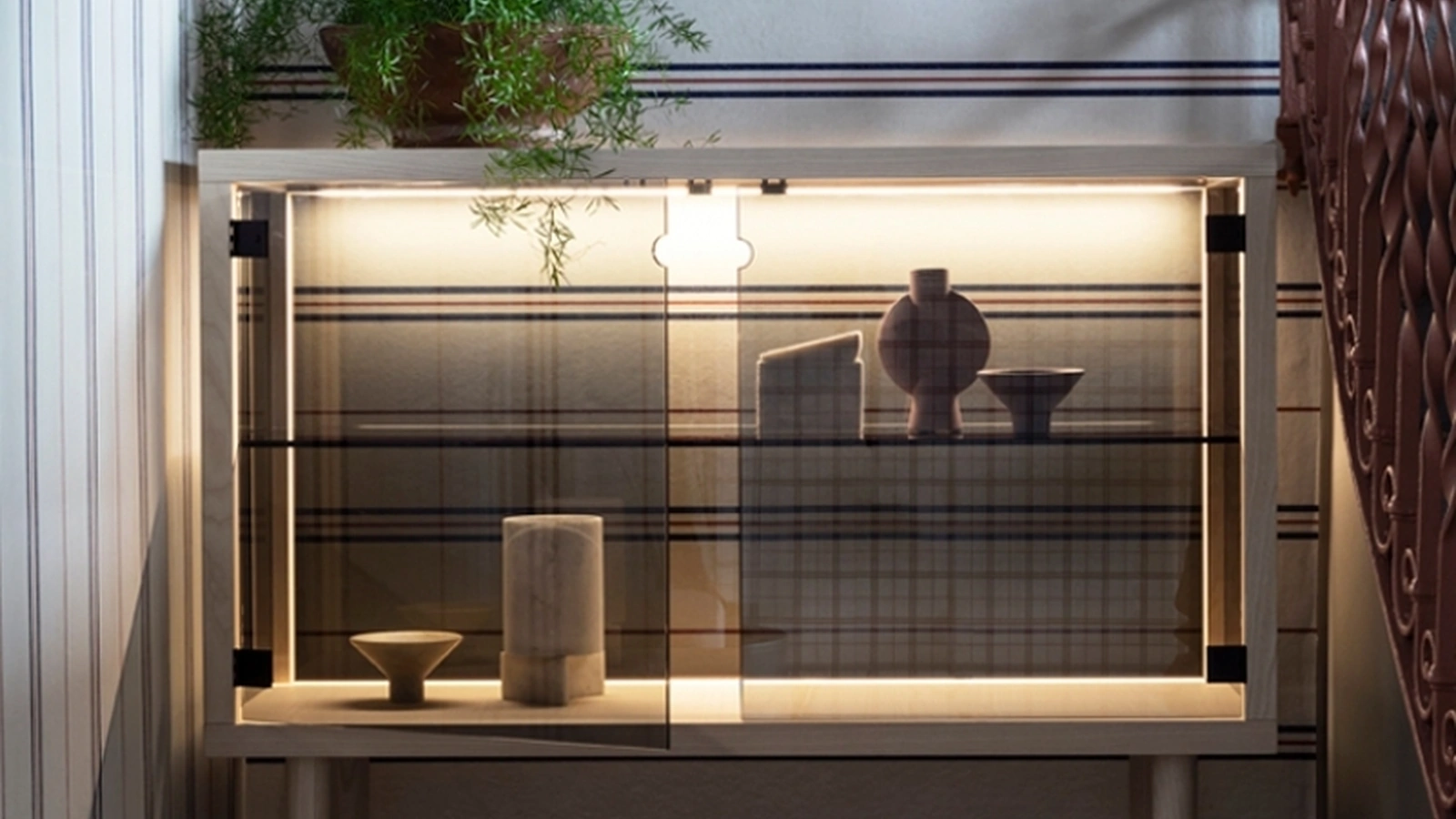 Madia Juno in Frassino e vetro Grigio di Miniforms