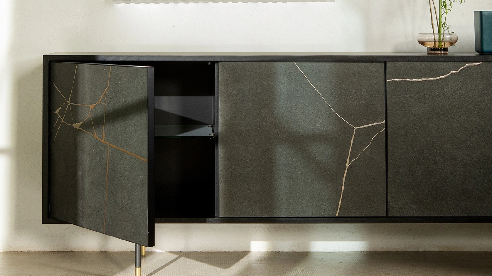 Madia Kintsugi di Tonin Casa