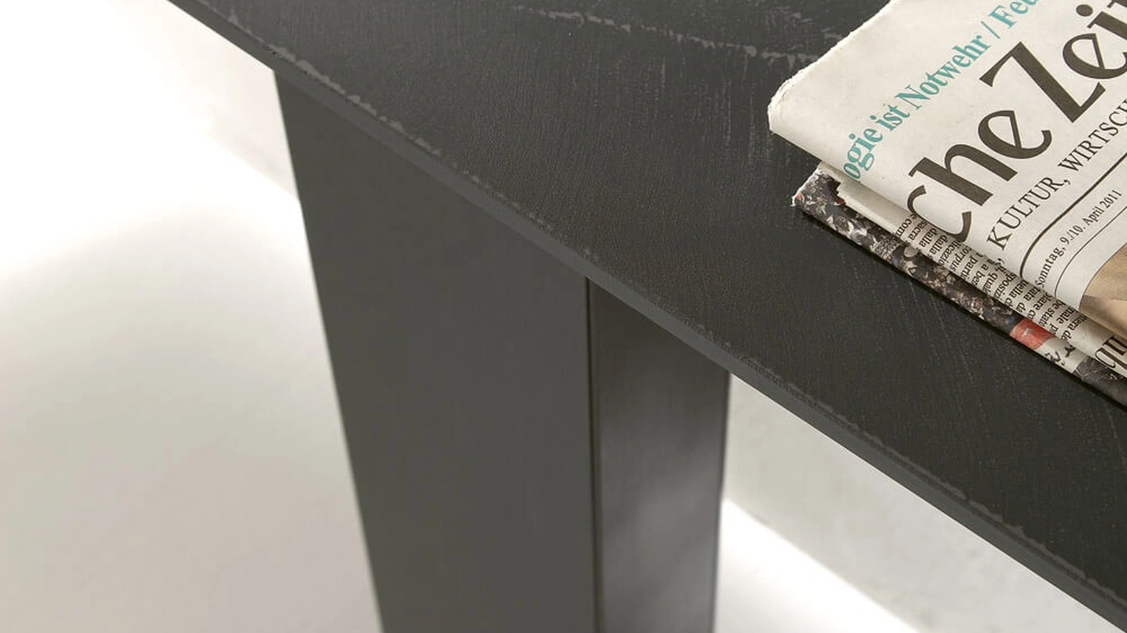 Mobile ingresso Guenda in cristallo ceramicato di Ponti Terenghi