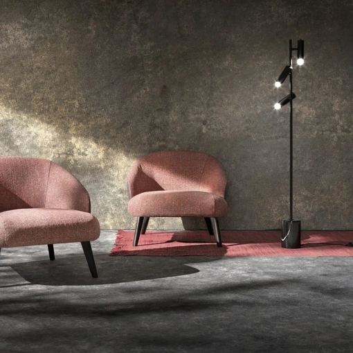 Poltroncina in tessuto imbottito Donder di Samoa