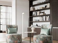 Poltrona Tania in tessuto di Le Comfort