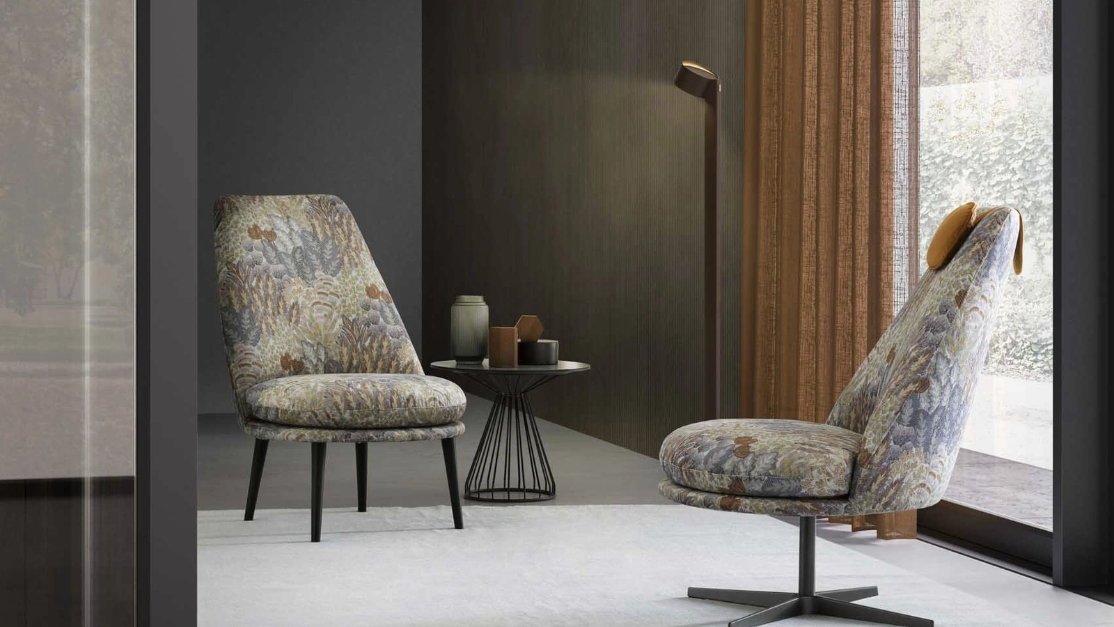 Poltroncina Lord in tessuto con fantasia floreale di Le Comfort