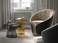 Poltroncina Mama in tessuto e pelle di Tonin Casa