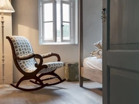 Poltrona a dondolo Rosemary di Tonin Casa