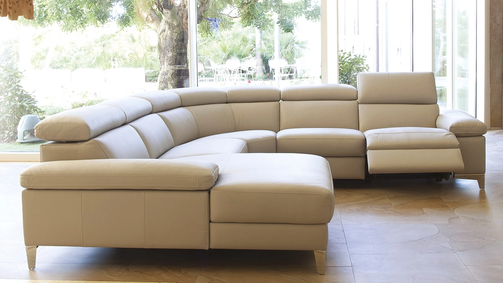 Divano relax angolare con penisola Megan di Nicoletti Home