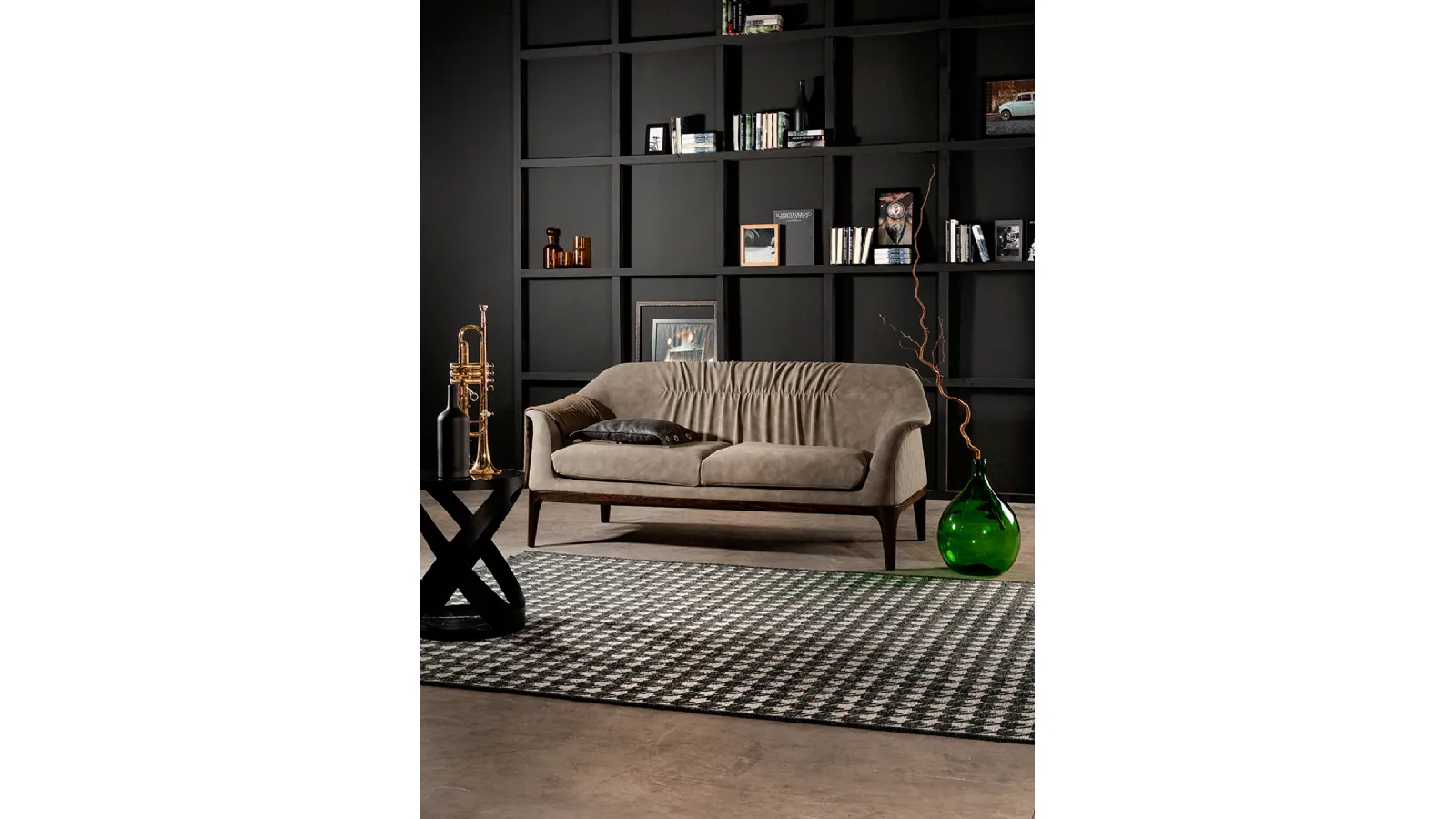 Divano lineare Tiffany di Tonin Casa