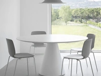 Sedia Babila MT in polipropilene con gambe in metallo di Sedie Brianza