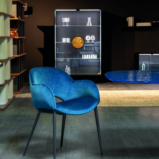 Sedia Beetle in velluto Blu di Tonin Casa