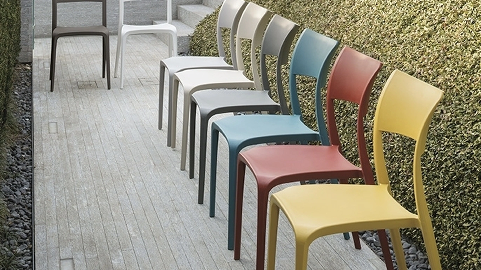 Sedia impilabile in polipropilene Cordoba di Target Point