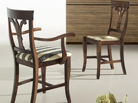 Sedia classica in legno con braccioli e seduta in tessuto imbottito e con seduta impagliata e senza braccioli  Giglio di Sedie Brianza