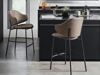Sgabello in pelle Holly di Calligaris