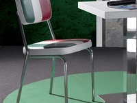 Sedia Hollywood-Sprint in ecopelle imbottita Italian Flag con base in metallo cromato di La Seggiola