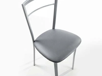 Sedia Nicole in metallo con seduta in ecopelle di La Seggiola