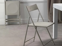 Sedia pieghevole Steel in polipropilene e alluminio di La Seggiola