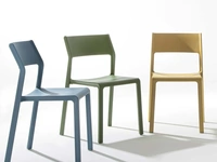 Sedia impilabile Zerocinquantuno in polipropilene di La Seggiola