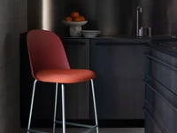 Sgabello Mariolina in polipropilene di Miniforms