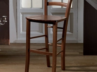 Sgabello alto Paesana in legno massello noce scuro di La Seggiola