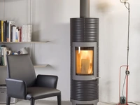 Sedia Ponzano con braccioli di Trevisan Asolo