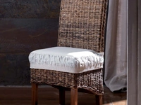 Sedia Resort Chair in legno rivestita con un intreccio di Banano naturale di La Seggiola