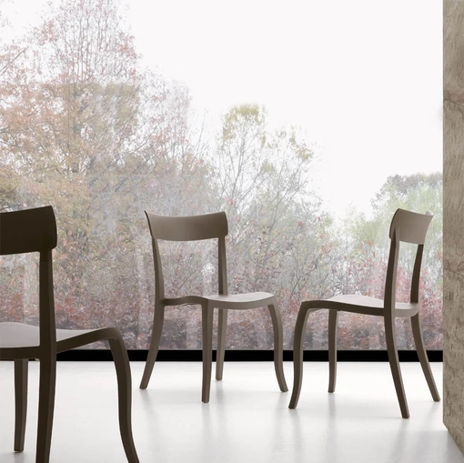 Sedia impilabile in polipropilene Anita di Ponti Terenghi