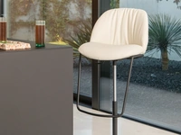 Sgabello in pelle Olympia di Tonin Casa