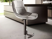 Sgabello Scott in tessuto di Ozzio