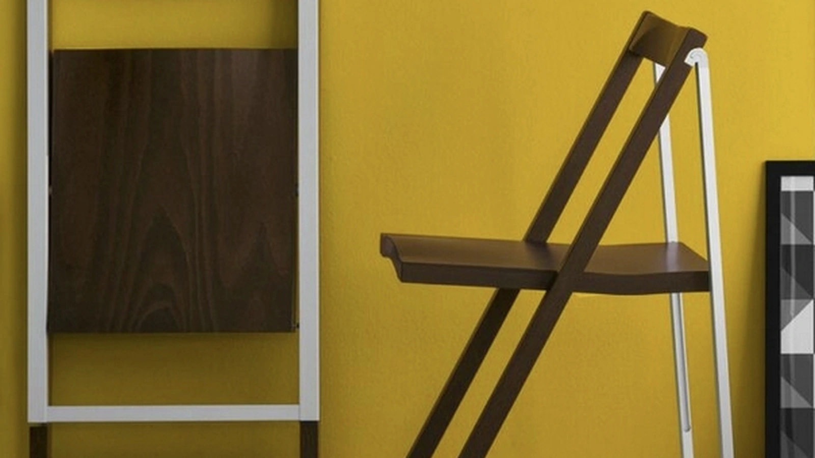 Sedia pieghevole di design in legno e metallo Skypper di Sedie Brianza