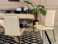 Sedia Sofia rivestita in pelle di Tonin Casa