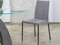 Sedia in tessuto Spillo di Tonin Casa