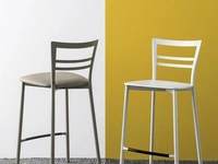 Sgabello Step SG in metallo con seduta con o senza imbottitura di Sedie Brianza