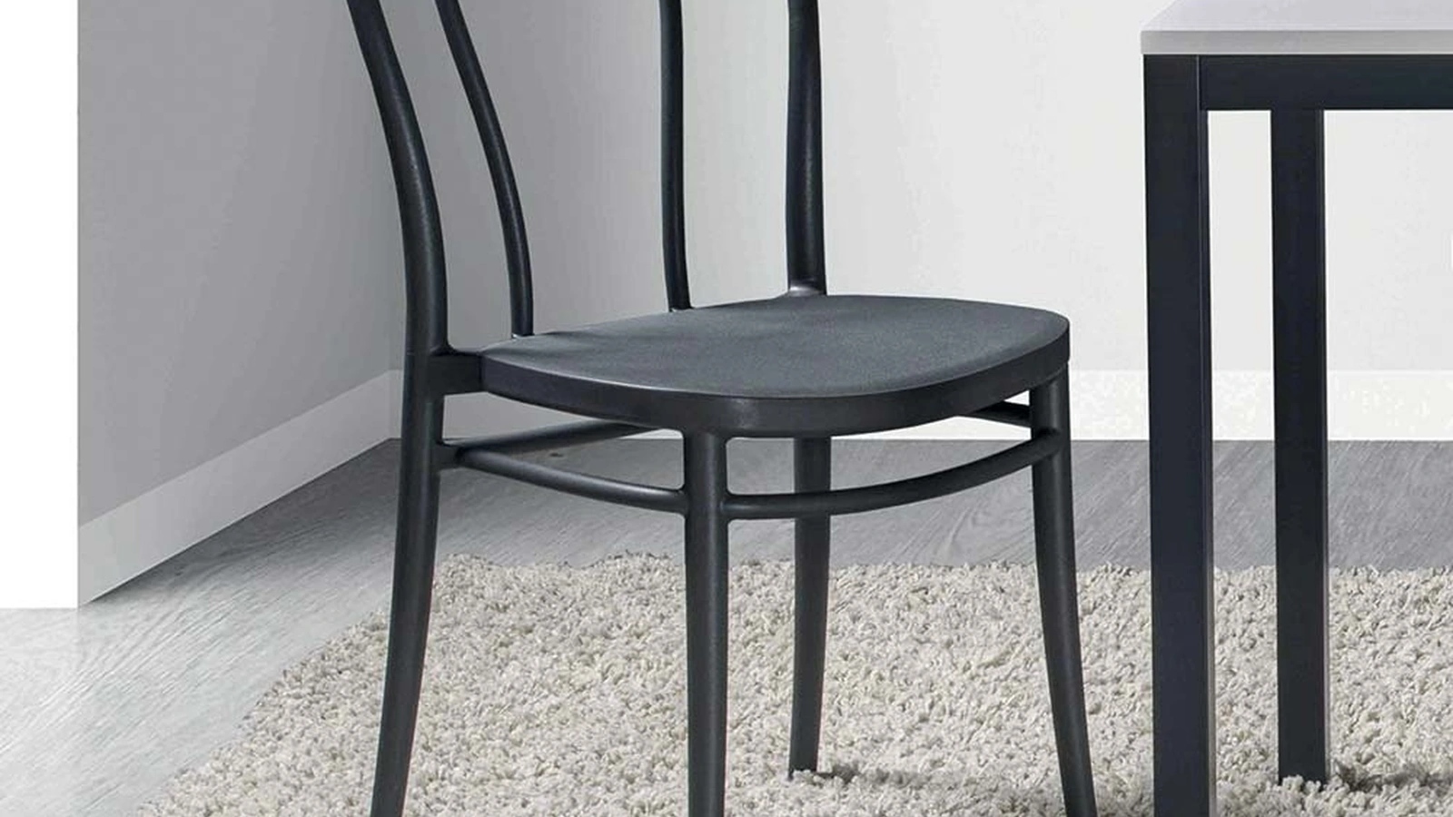 Sedia impilabile in polipropilene Vienna 2|0 di La Seggiola