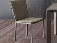 Sedia Vogue completamente rivestita in ecopelle di La Seggiola