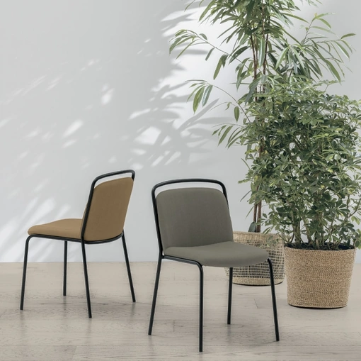 Sedia Yoko di Target Point