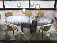 Tavolo in vetro curvato e martellato Ablos di Tonin Casa