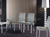 Tavolo Atene Noir con top in vetro temperato trasparente e base in metallo cromato di La Seggiola