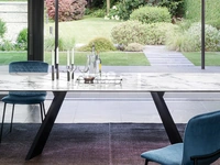 Tavolo fisso in ceramica Icaro di Calligaris