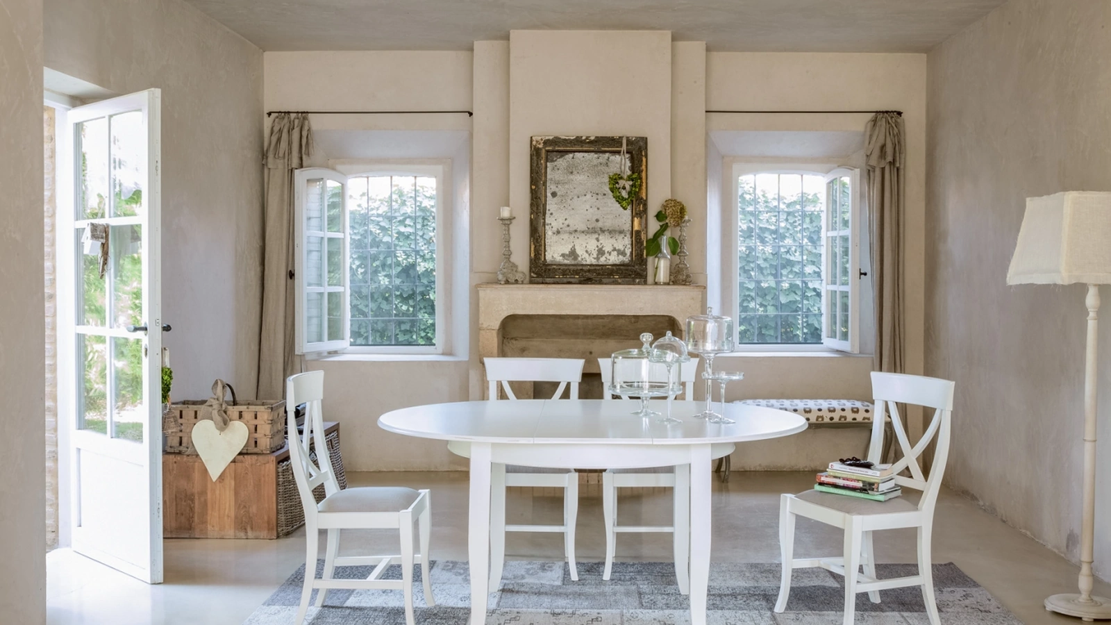 Tavolo in legno laccato bianco allungabile Crema di Tonin Casa