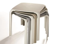 Tavolo Drop Table Square in polipropilene di Infiniti