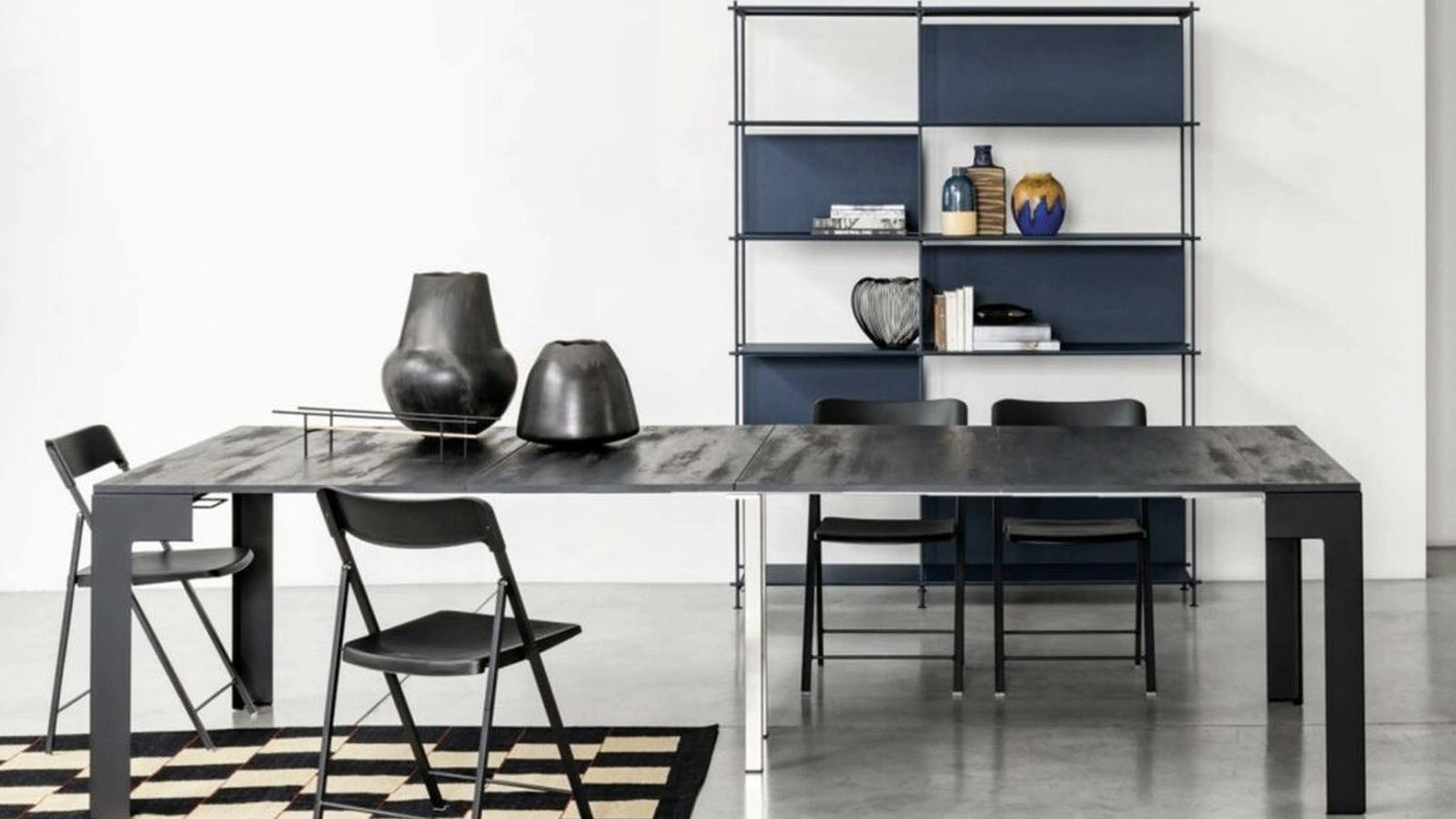 Tavolo consolle allungabile Elix in melaminico e metallo di Sedie Brianza