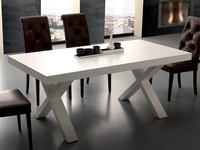 Tavolo allungabile Galileo in nobilitato bianco poro aperto con gambe in MDF rivestite in tinta di La Seggiola