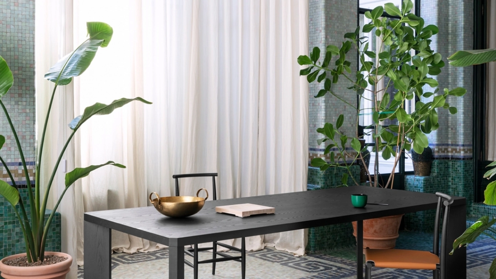 Tavolo Manero di Miniforms