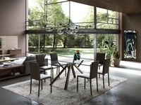 Tavolo Mizar con top in cristallo di Easyline