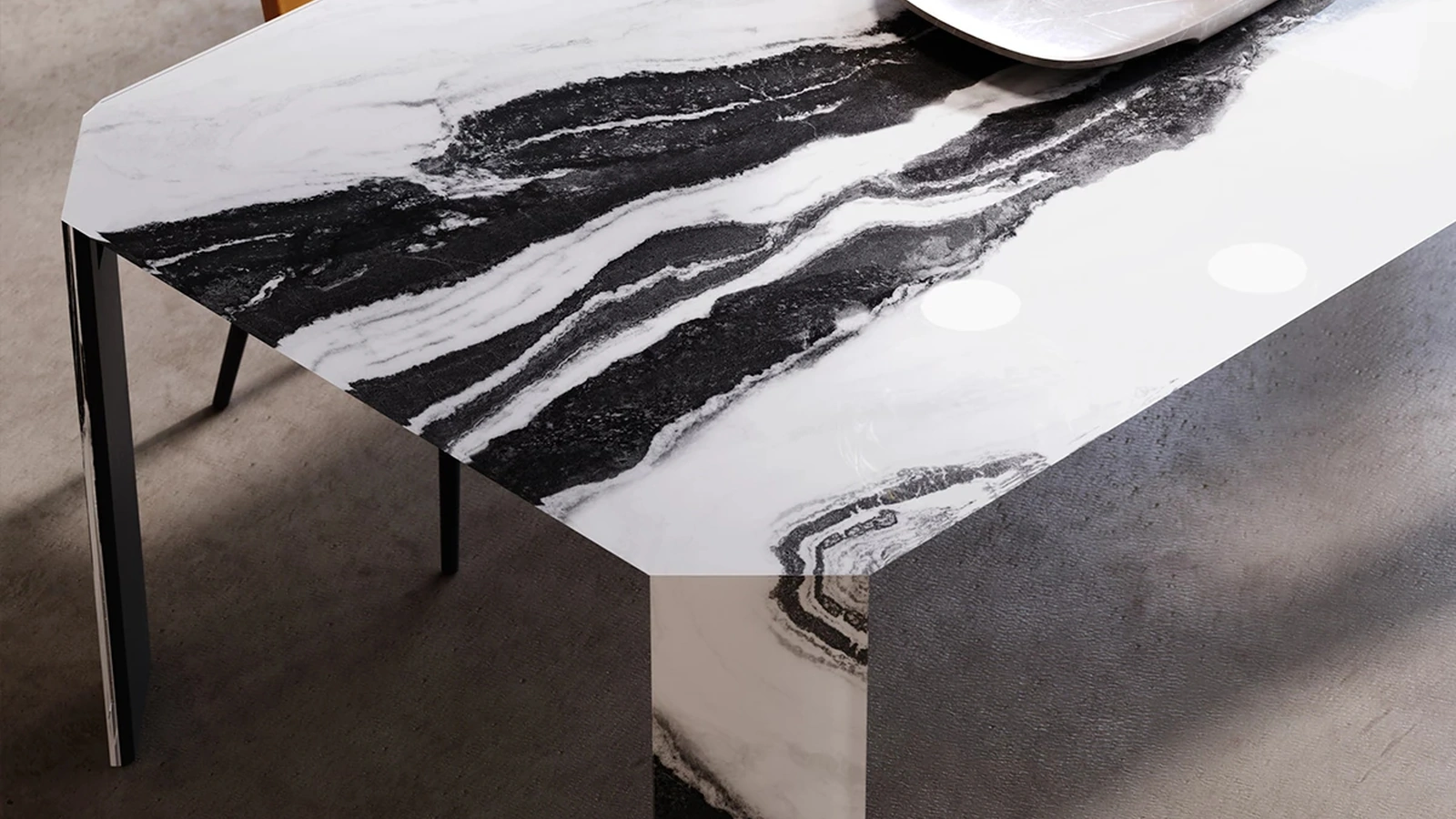 Tavolo Panta Rei in vetro stampato decorato con serigrafia di Tonin Casa