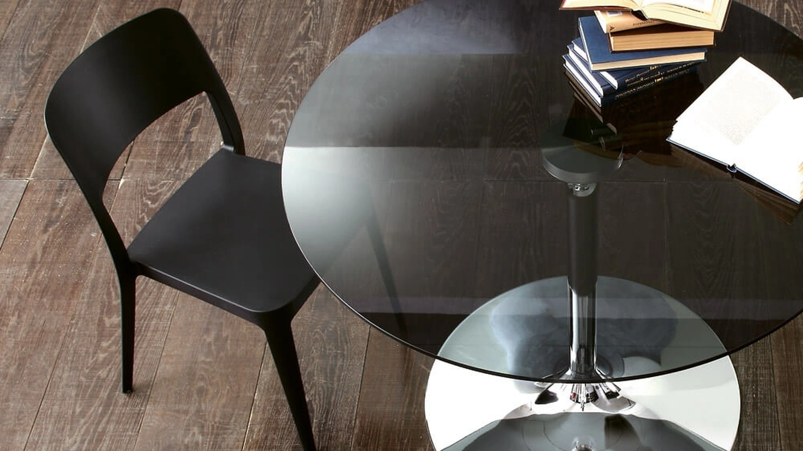 Tavolo Artù in vetro di Ponti Terenghi